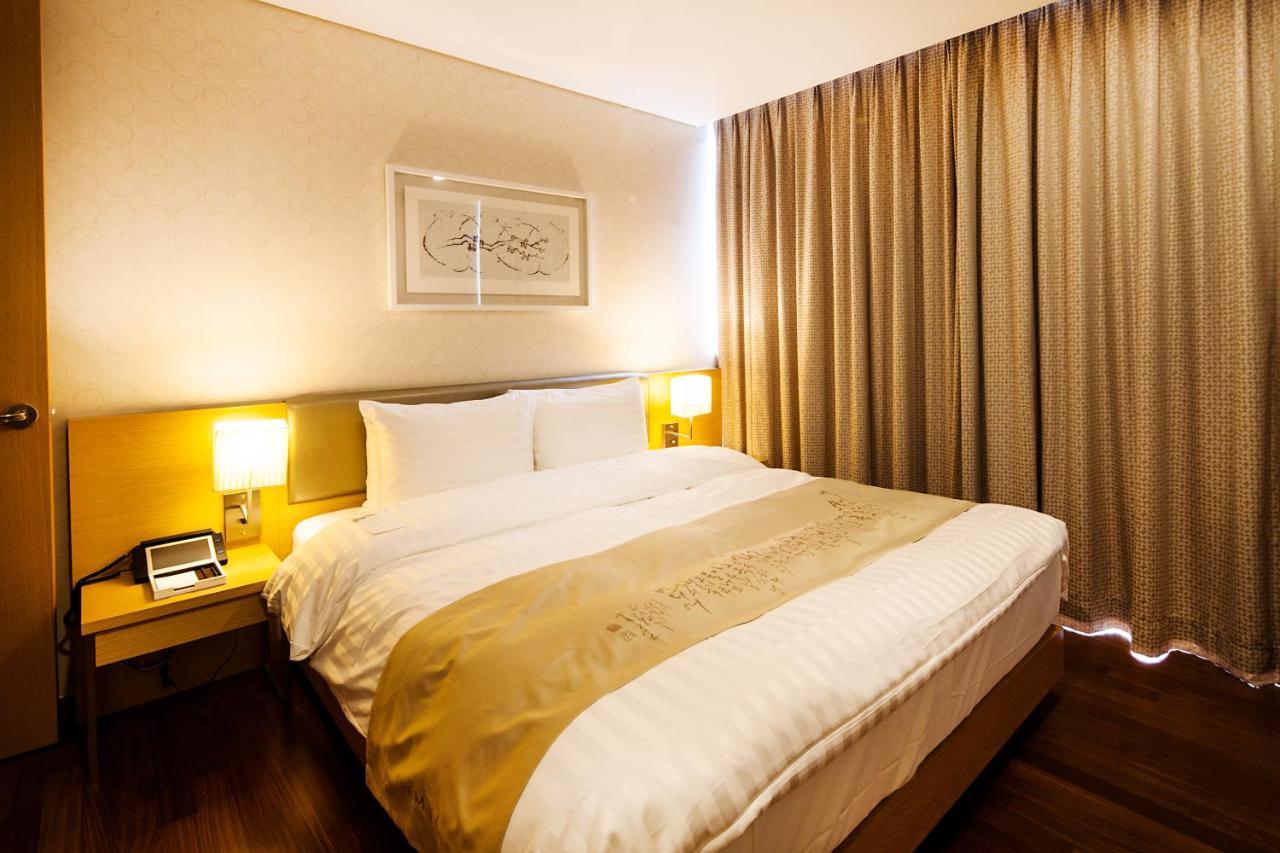 Sono Calm Yeosu Hotel Exterior photo