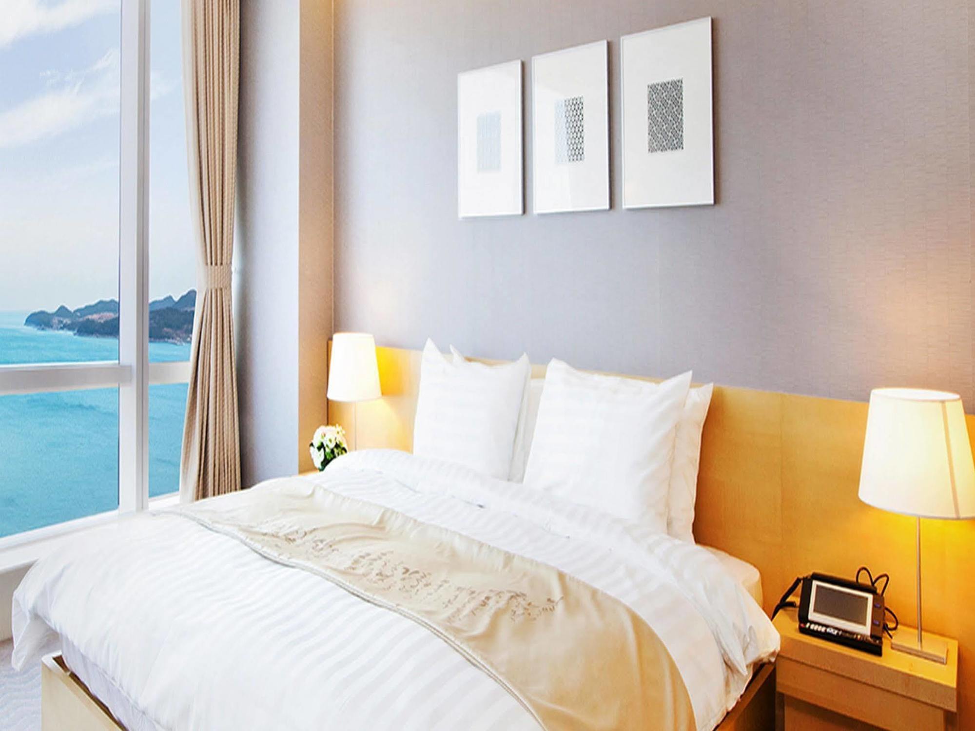 Sono Calm Yeosu Hotel Exterior photo